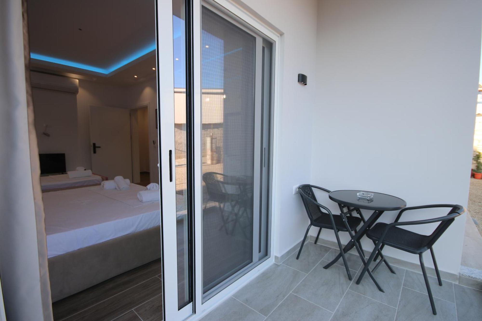 Klea Rooms Himarë Dış mekan fotoğraf