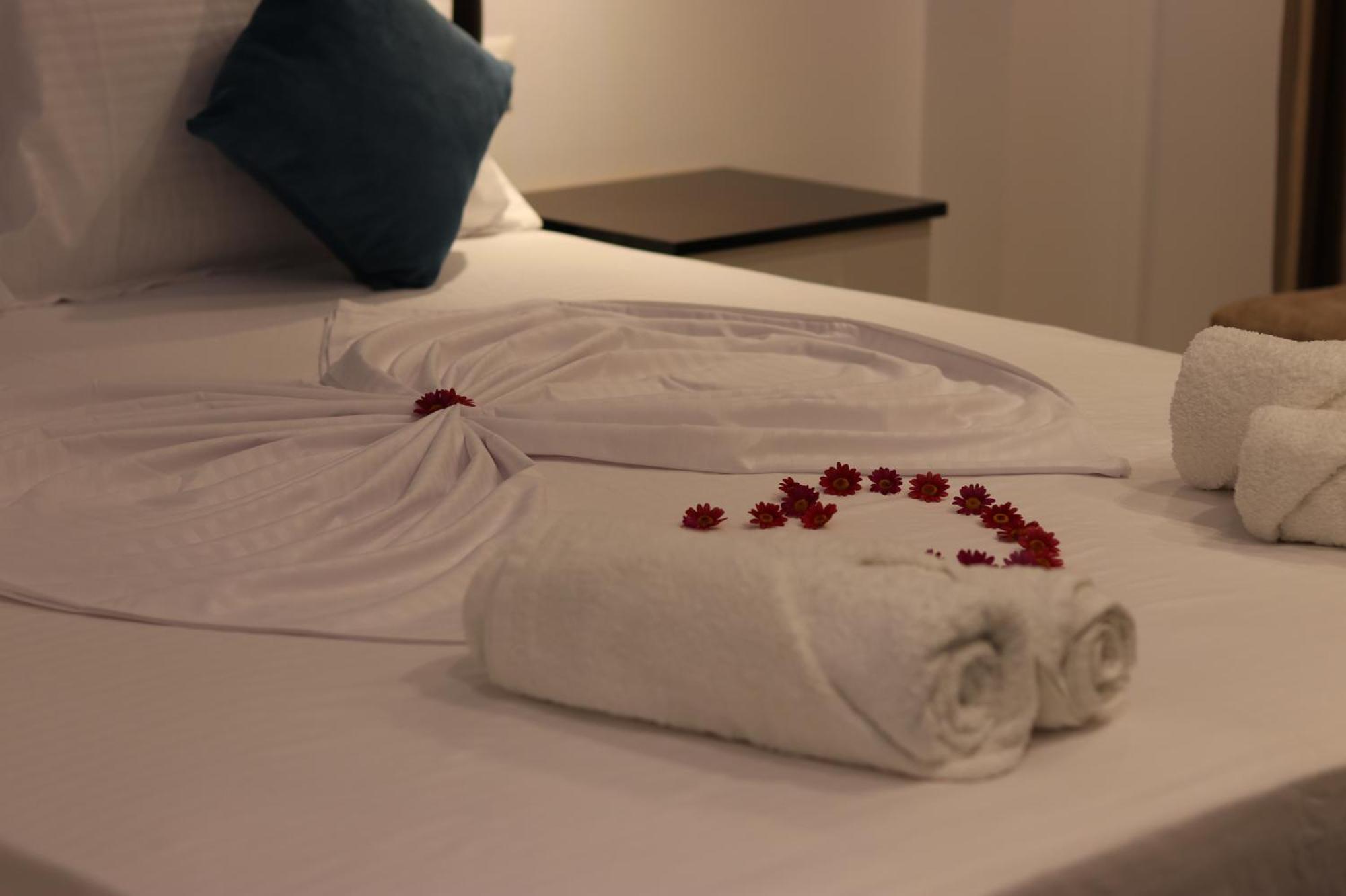Klea Rooms Himarë Dış mekan fotoğraf